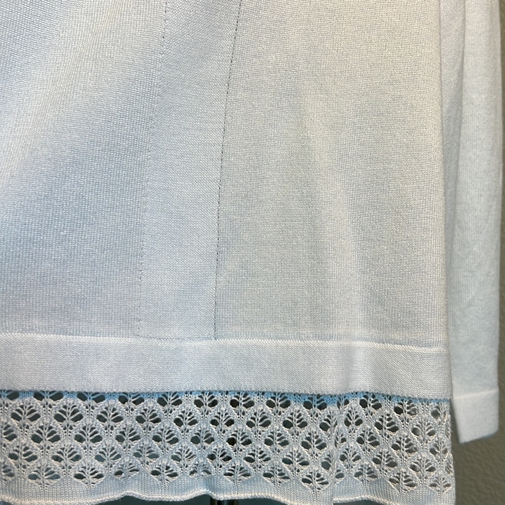 White Sweater with Sweater Lace Hemline Plus Size 2X - Picture 4 of 9